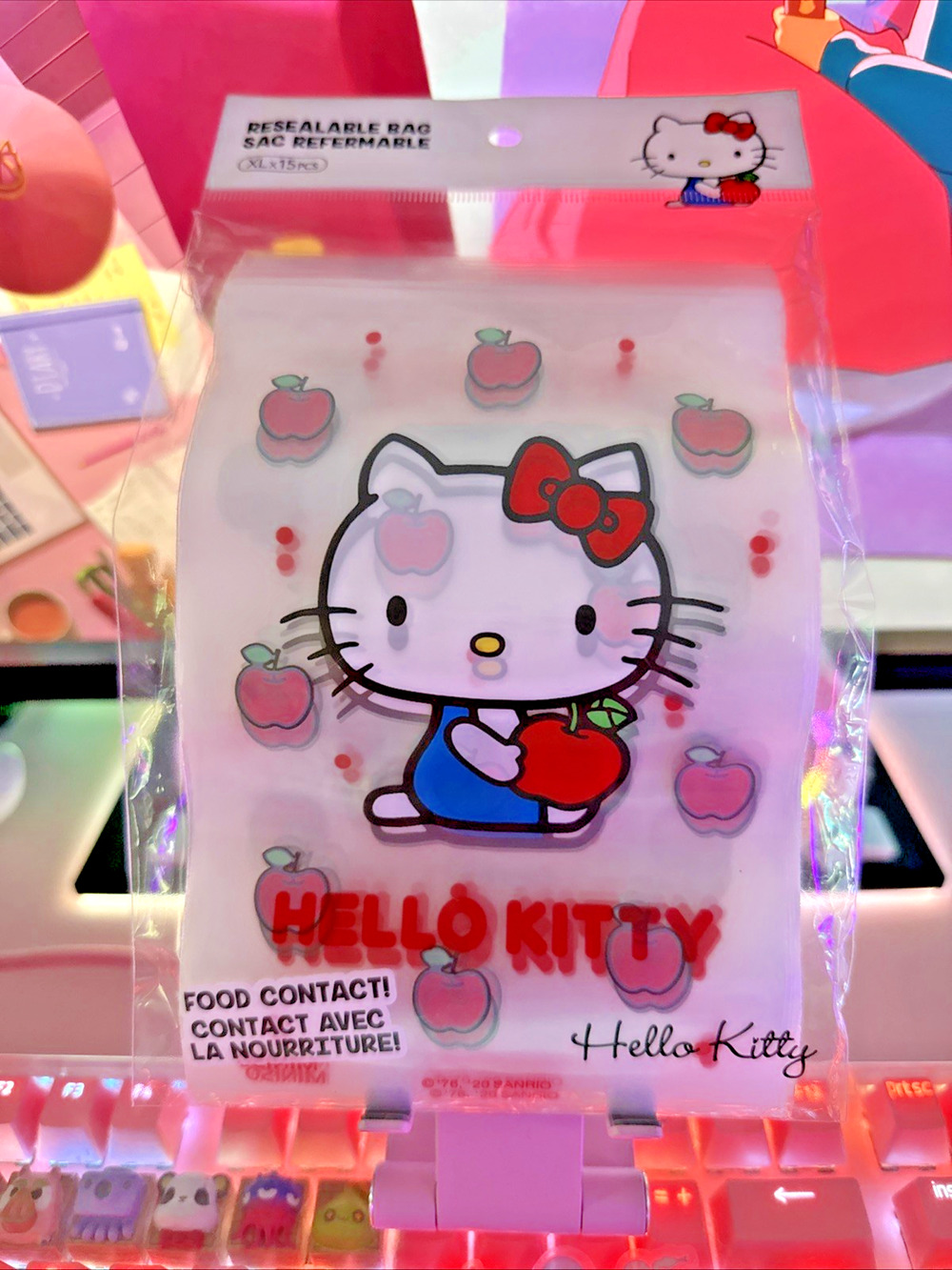 Sanrio Hello Kitty Resealable Zip Top Bag 15 Pieces Food ~8"x4.5" Apples